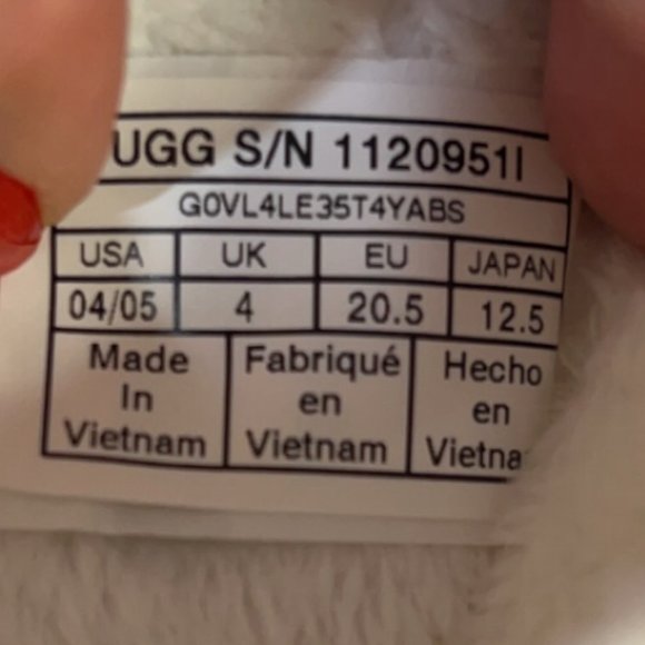 UGG Shoes Baby Uggs New White Soft And Warm Baby Uggs 2 18 Months